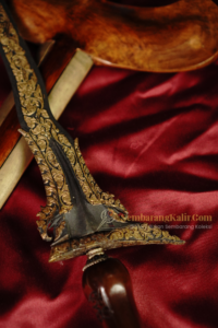 Keris Karno Tinanding Pudak Sategal