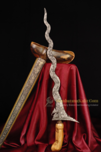 Keris Naga Liman Pamor Lar Gangsir