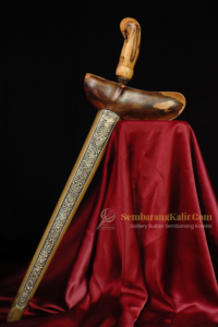 Keris Naga Liman Pamor Lar Gangsir