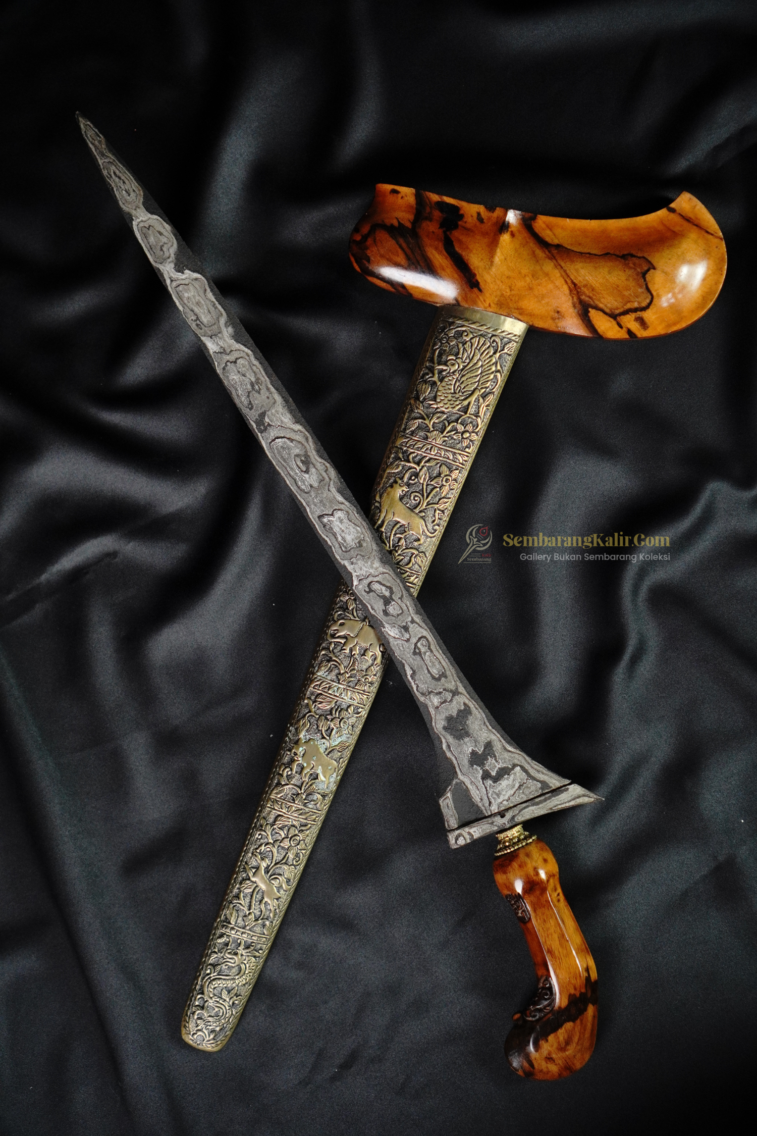 Keris Brojol Pamor Brahma Watu