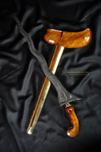 Keris Jaran Goyang