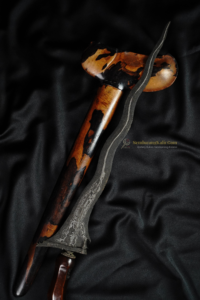 Keris Pamor Pancuran Emas