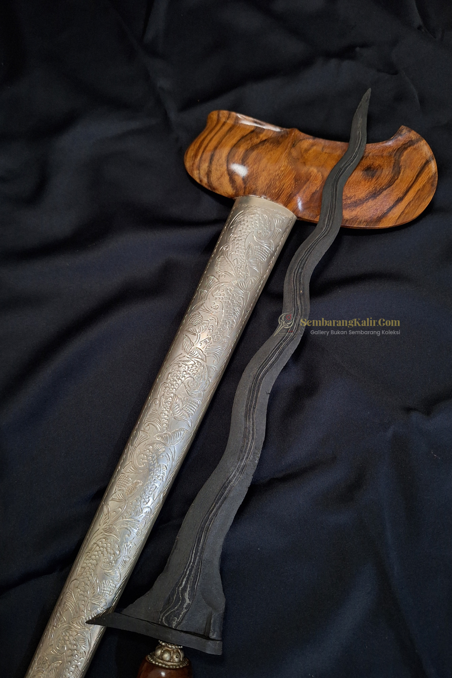 Keris Buto Ijo Pamor Lintang Kemukus