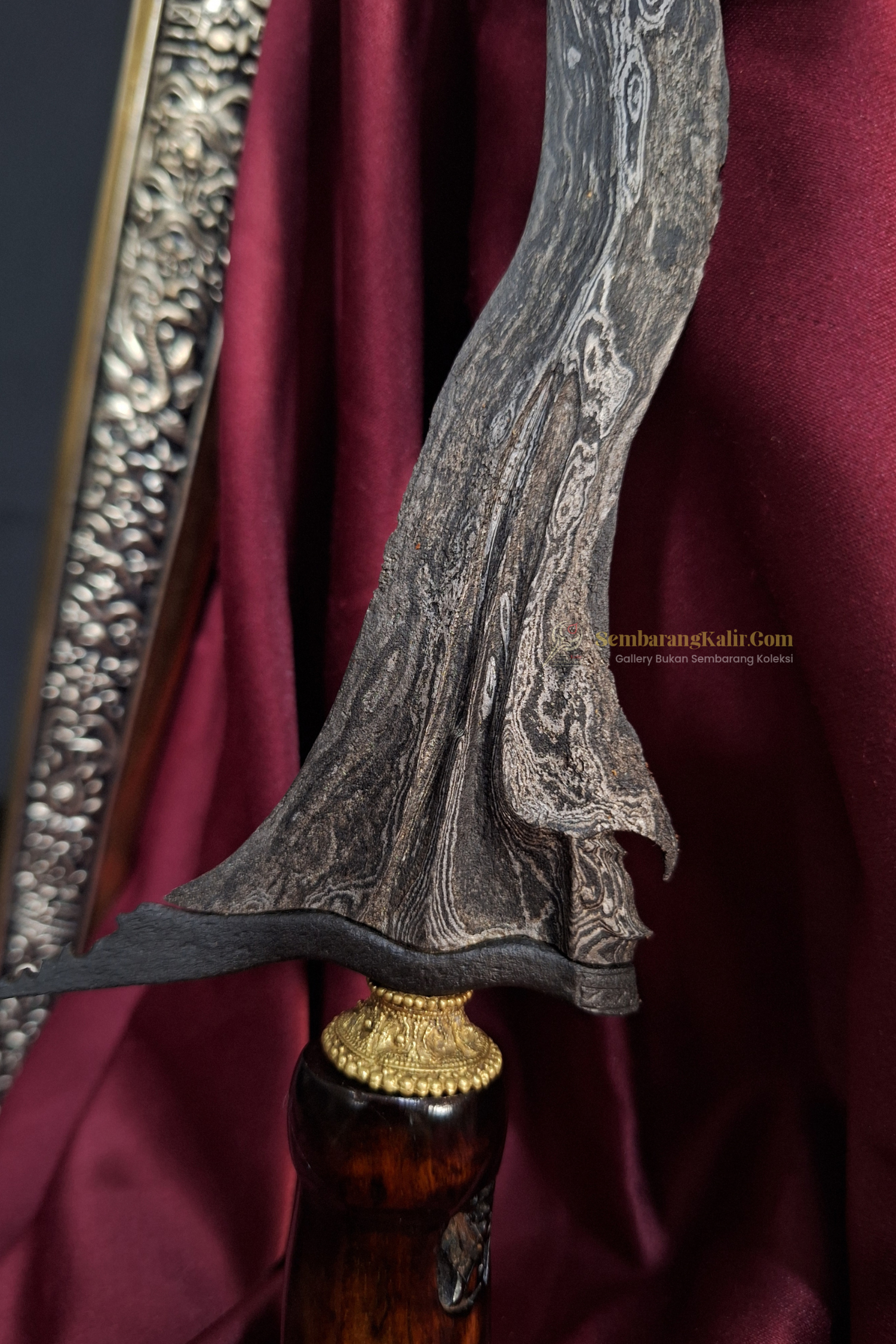 Keris Panimbal Sang Pemanggil